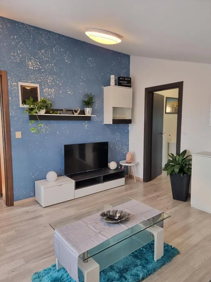 Apartment Pharos Zambratija  Kroatië
