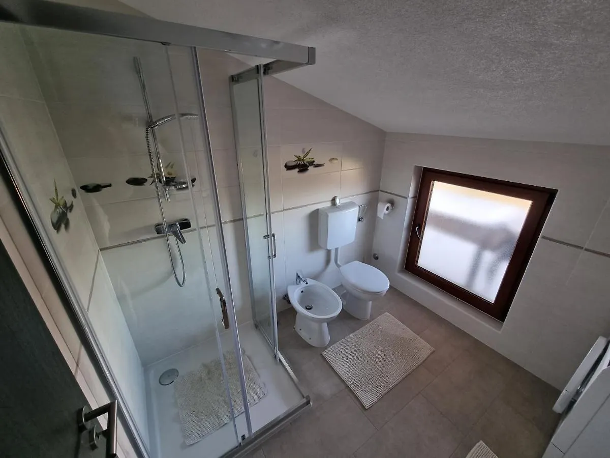 Apartment Pharos Zambratija