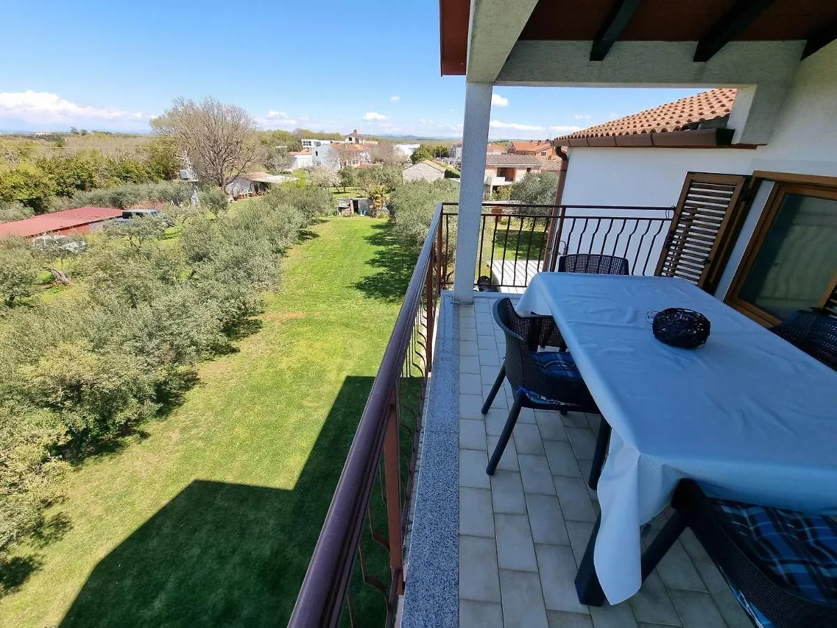 Apartment Pharos Zambratija   Zambratija (Istria)